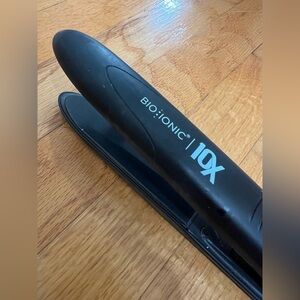 Bio Ionic 10X Hair Straightener
